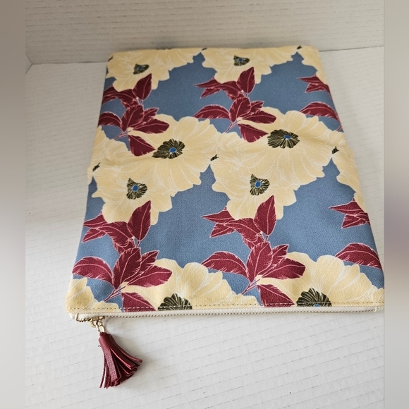 Rachel Pally Leather Floral Fold over Clutch - Picture 4 of 7